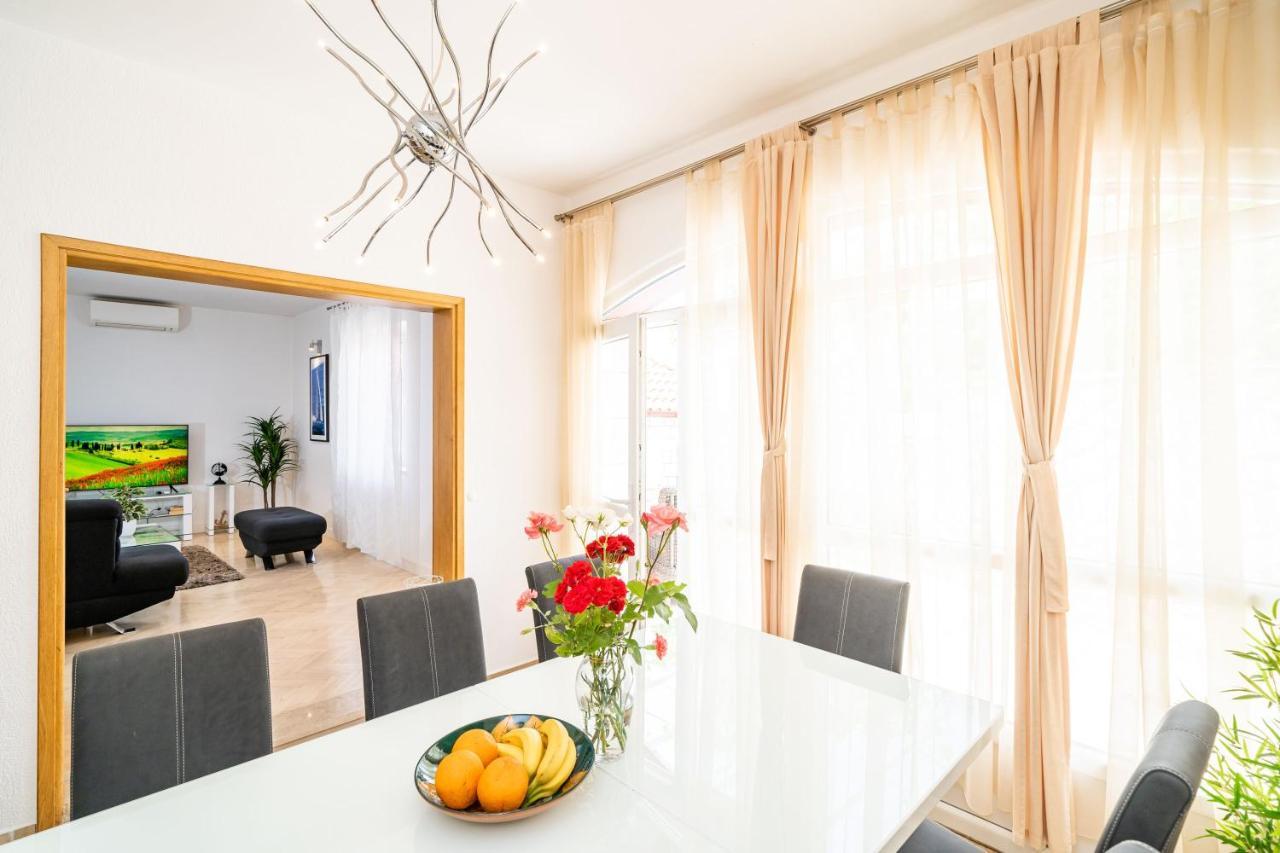 Holiday Home King دوبروفينك المظهر الخارجي الصورة