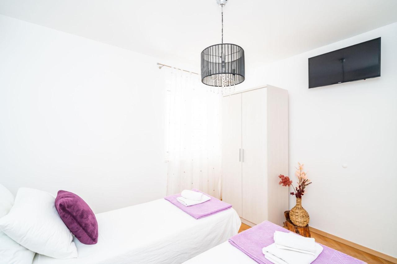 Holiday Home King دوبروفينك المظهر الخارجي الصورة