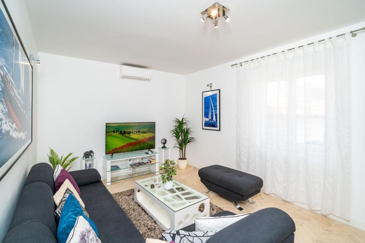 Holiday Home King دوبروفينك المظهر الخارجي الصورة